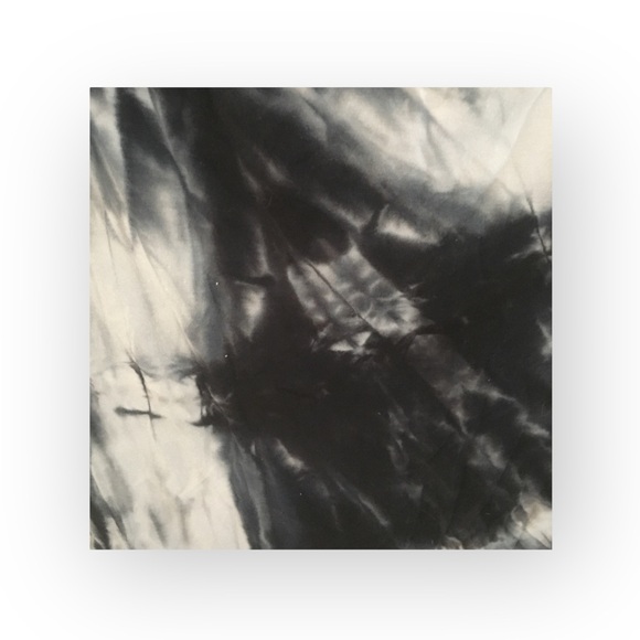 Yuka ★ Choice Cold Shoulder Top ★ Black Tie Dye ★ Medium ★ - Picture 6 of 16